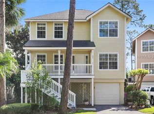 21 Pine Burr Rd E, Hilton Head Island, SC 29926