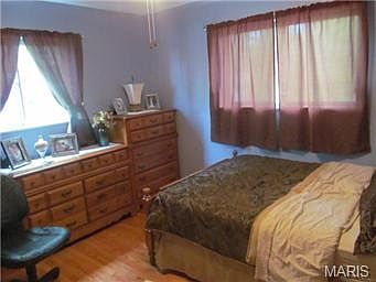 4th image of 420 Hawthorne Dr
