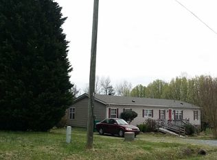 135 Bell Rd, Reidsville, NC 27320