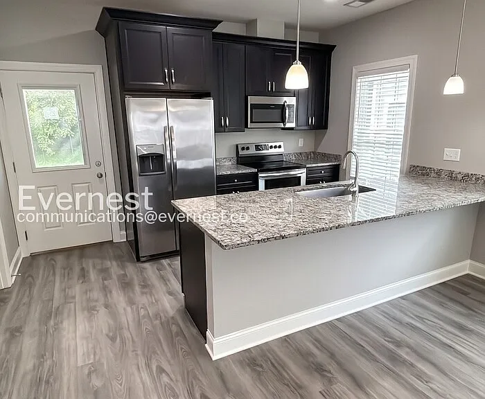 5312 Roosevelt Rd — Photo 4
