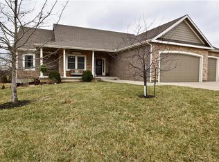 715 154th Pl, Basehor, KS 66007