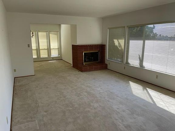2nd image of 300 Bryce Ave