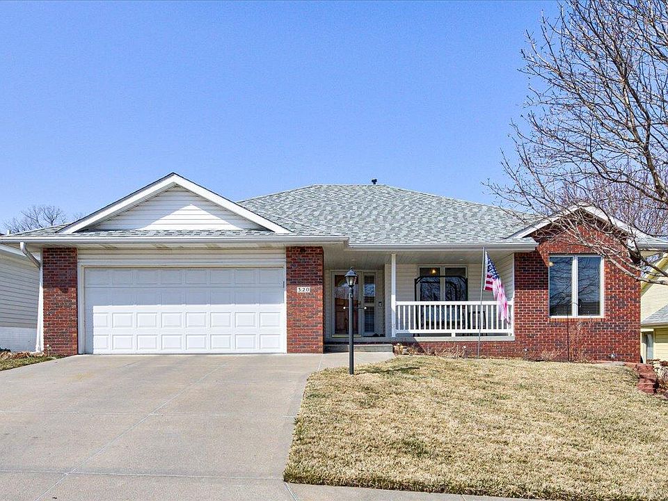 1st image of 320 E Ferndale Dr