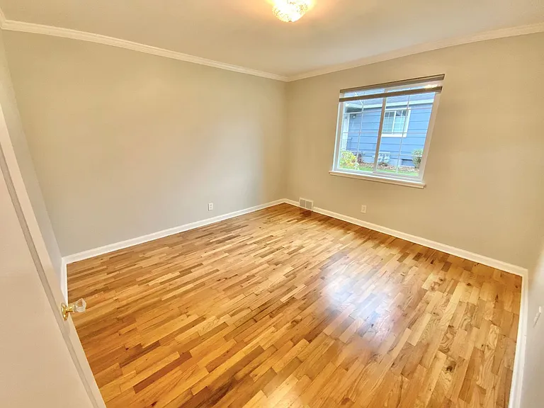 3925 SE Boise St — Photo 30