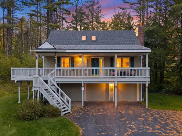 1478 Marsh Family Road, Hartford, VT 05001