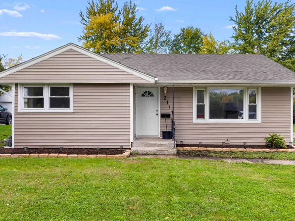 2111 Sherman Ave, Rockford, IL 61101