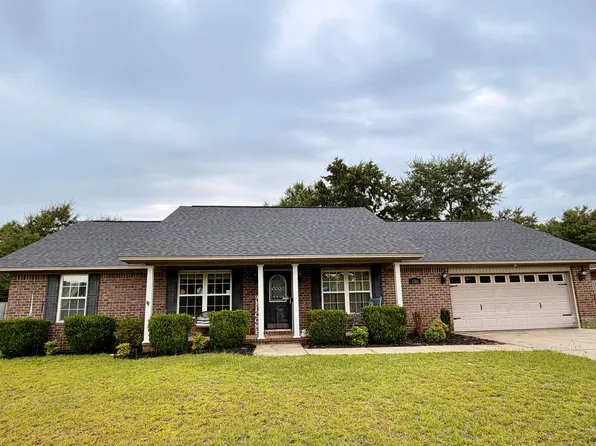 4585 Excursion Dr, Dalzell, SC 29040