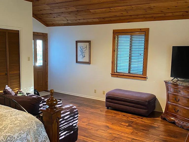 406 Coventry Rd — Photo 19