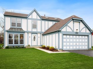 2040 Aronomink Cir, Elgin, IL 60123