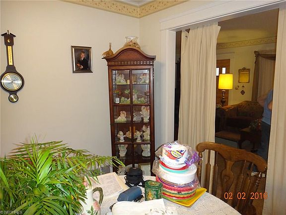 4th image of 179 Kenilworth Ave NE