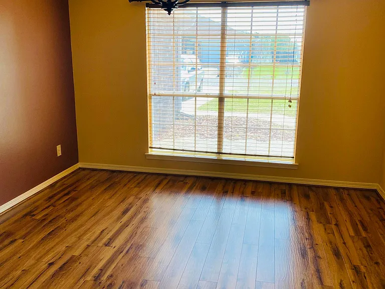 425 Mara Dr — Photo 15