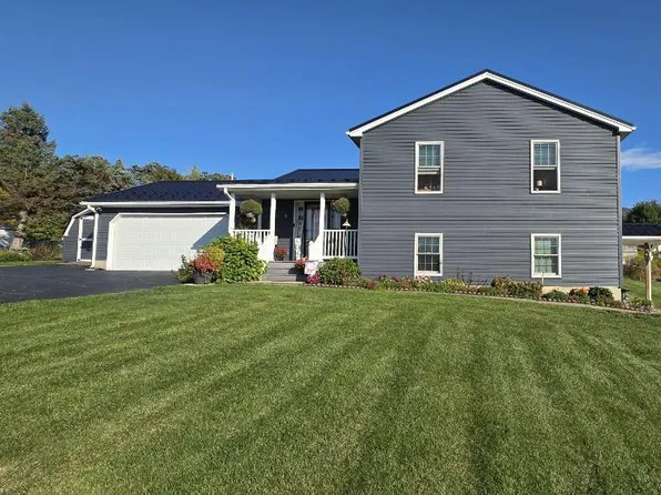 118 N Crystal Dr, Mc Connellsburg, PA 17233
