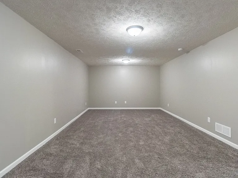 6241 Whitewater Ln — Photo 2