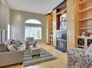 409 River St, Minneapolis, MN 55401