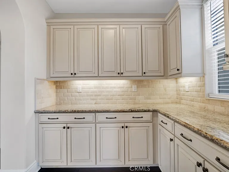 9611 Baden Ave — Photo 27