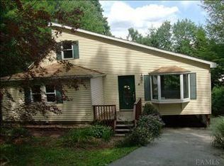 4 Tilly Foster Ct, Carmel, NY 10512