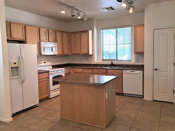 4th image of 3707 E Kristal Way