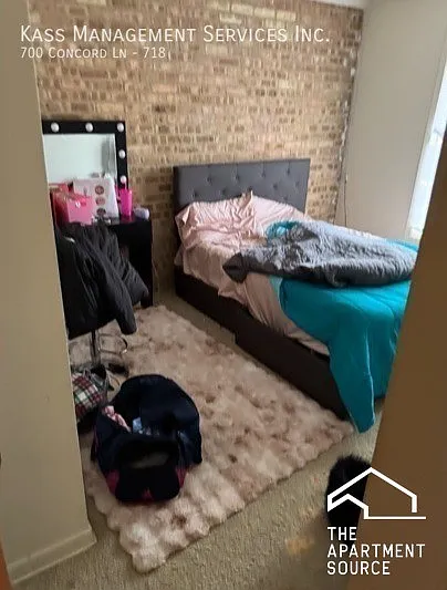 700 Concord Ln #726 — Photo 2