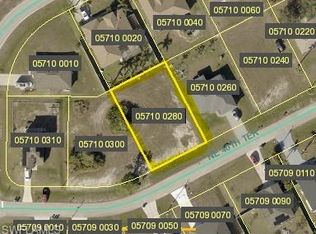 1033 NE 40th Ter, Cape Coral, FL 33909