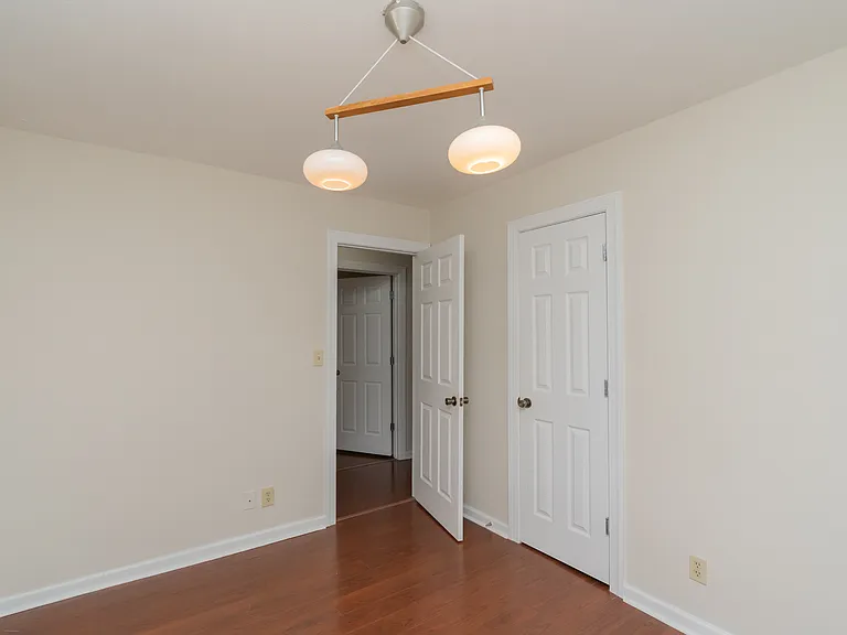513 Central Ave #B — Photo 6