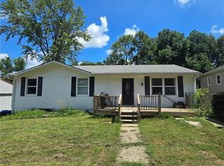 1935 Belmont Pl, Independence, MO 64057