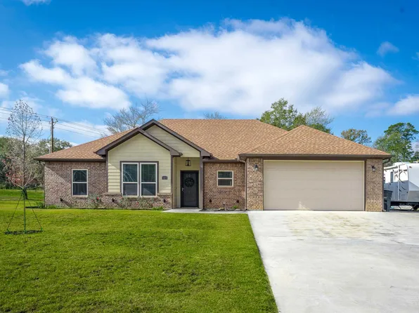 123 Private Road 1117, Gilmer, TX 75645