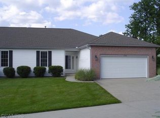 2550 Hunters Run, Kalamazoo, MI 49048