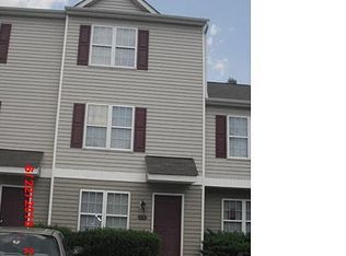 21 Red Ln, Raleigh, NC 27606