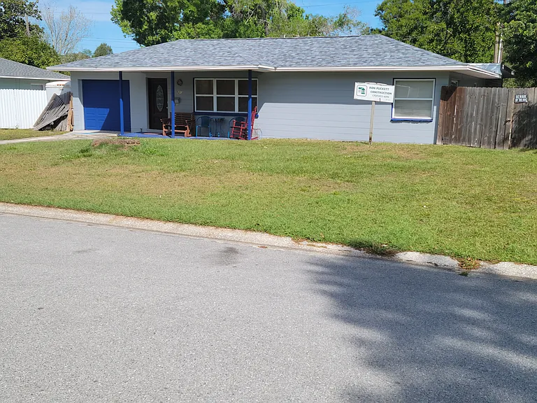 5213 32nd Ter N #1 — Photo 3