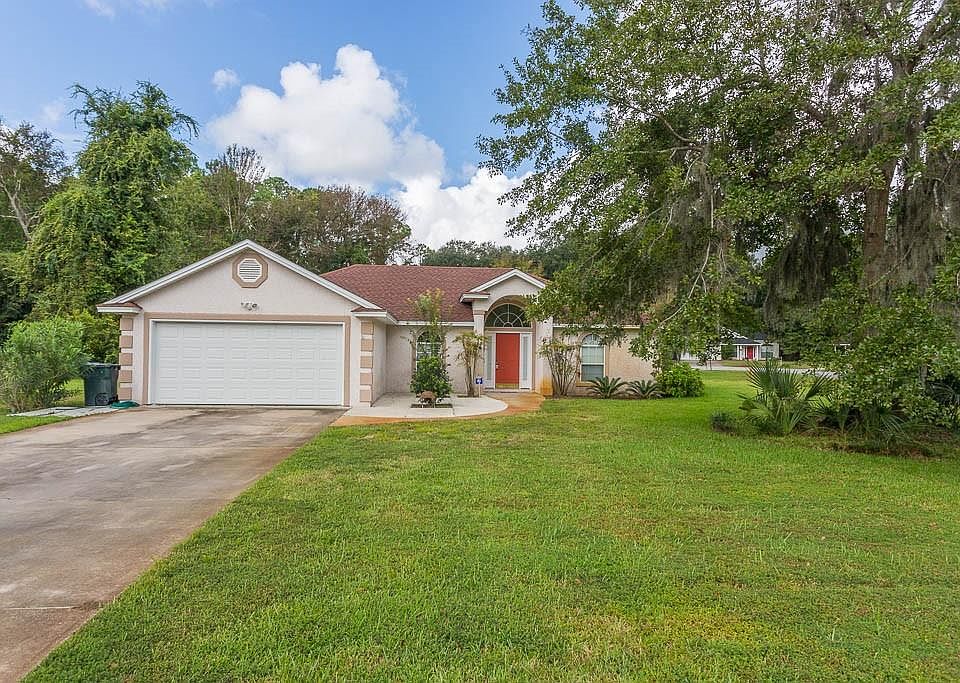 1st image of 133 Hidden Lakes Dr