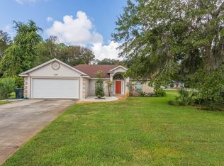 133 Hidden Lakes Dr, Brunswick, GA 31525