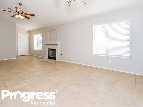 4th image of 7113 Golden Desert Ave