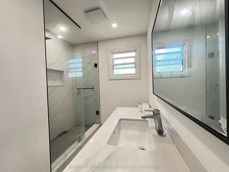 5404 Heritage Hills Blvd #UPPER — Photo 14