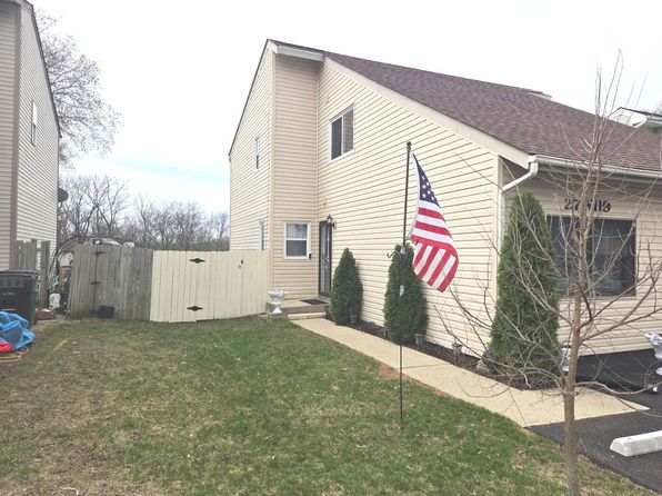 27W119 Cooley Ave, Winfield, IL 60190