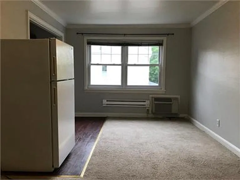5739 Walnut St #2 — Photo 12