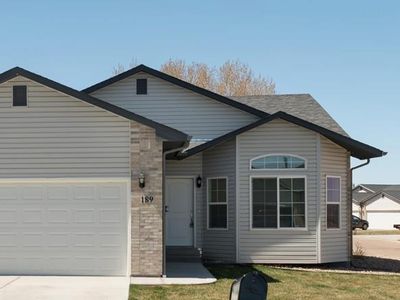 189 S Crescent Cir, Pueblo West, CO, 81007