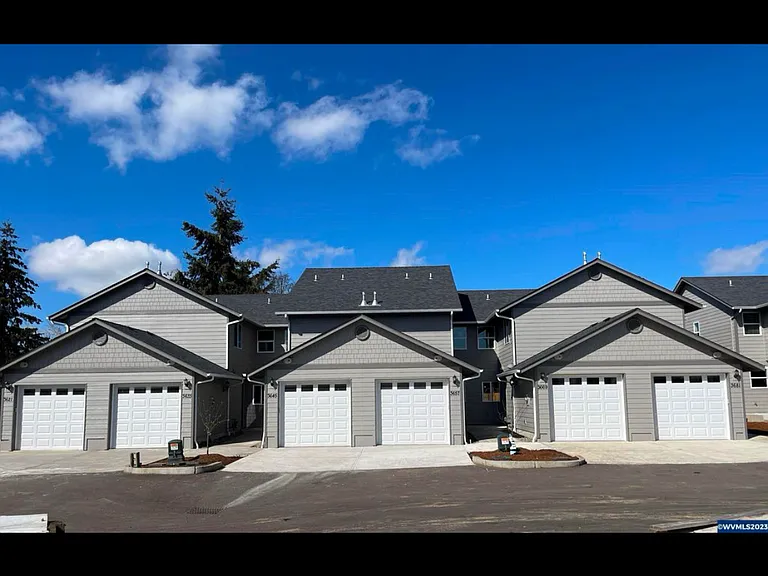 3645 Peter Ln #1 — Photo 34