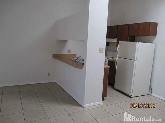 5th image of 696 White Cliffs Dr APT A