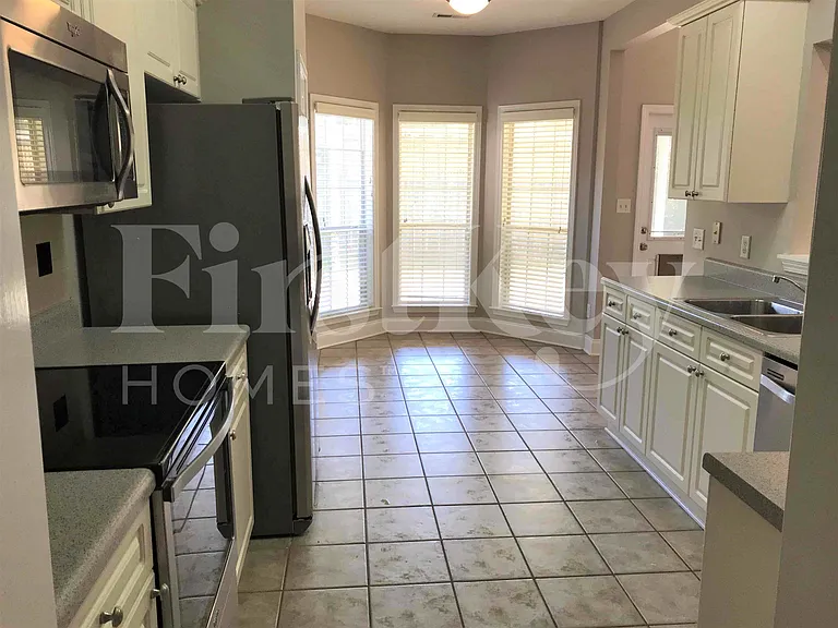 452 Old Cahaba Way — Photo 8