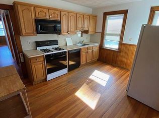 61 Maple St, Waltham, MA 02453