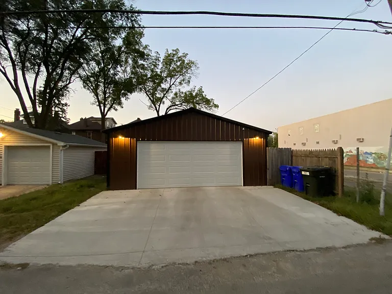 927 E Livingston Ave — Photo 8
