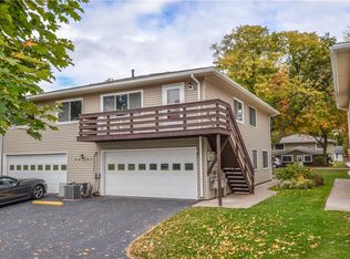 46 Milrace Dr, East Rochester, NY 14445