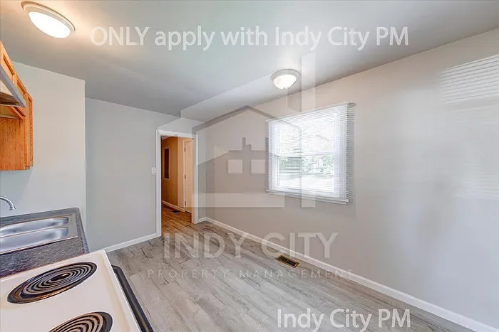 16 S Galeston Ave — Photo 9