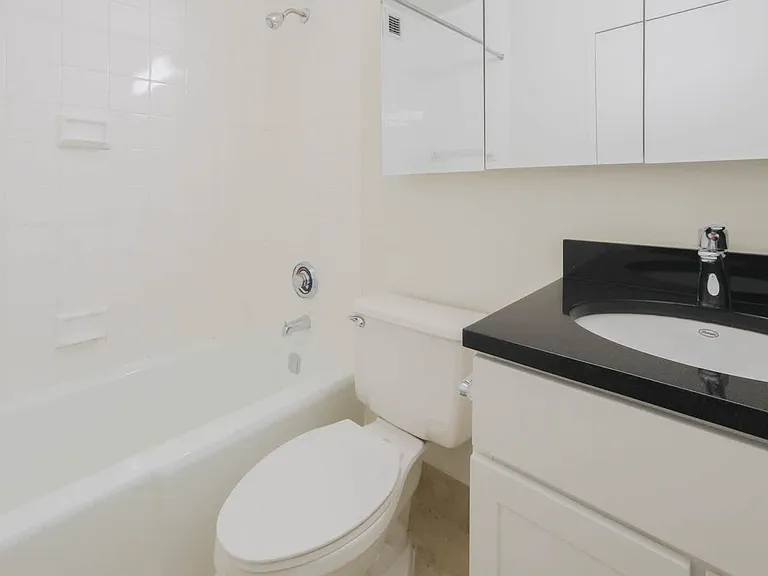 750 Columbus Ave #3A — Photo 55