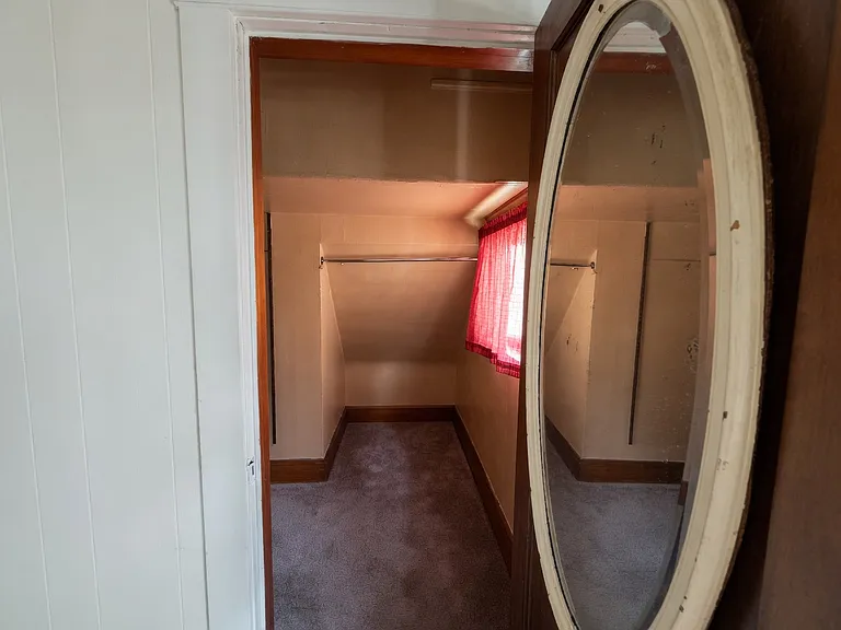 1371 Warren Rd — Photo 9