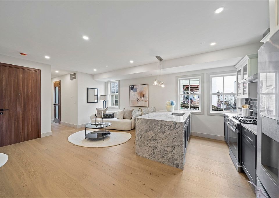 1st image of 273 Havre St #3