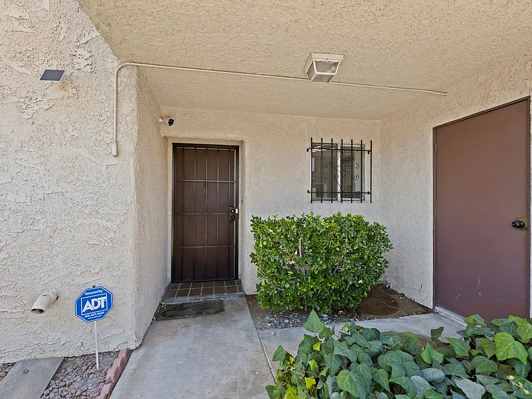 1783 Jupiter Ct #A — Photo 2