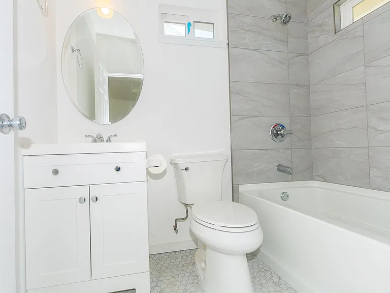 3052 Hinano St — Photo 11