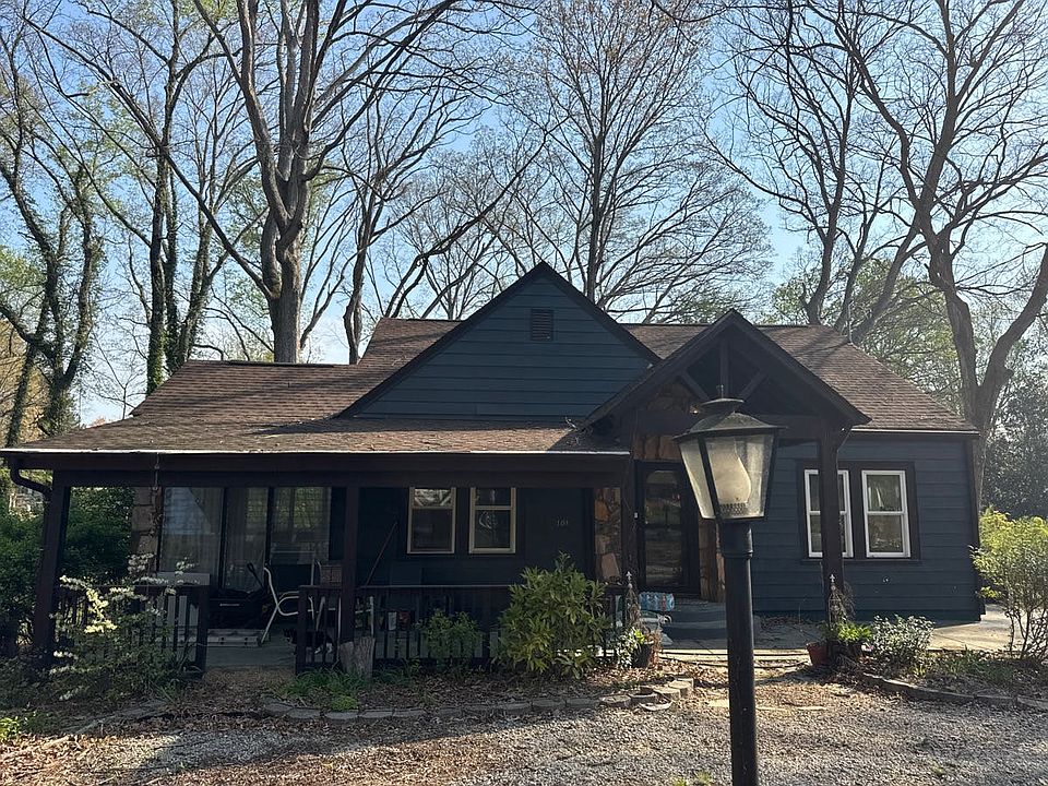 1st image of 104 Olive Springs Pl SE