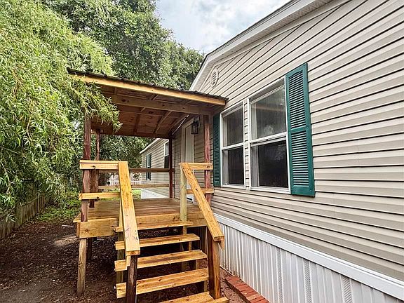 2nd image of 1816 Saint Mary Dr